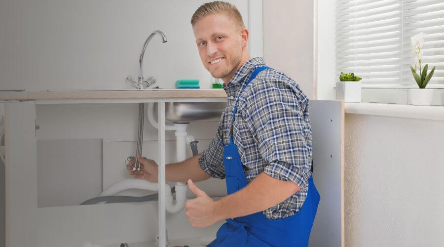 Nighttime Plumber in Means, KY